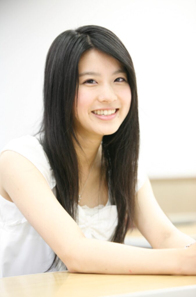 大学時代の郡司恭子アナ
